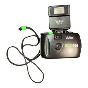 Vintage VIVITAR ECO35H 35MM Camera W/ Strap EF10 Photo Flash Attachment Untested